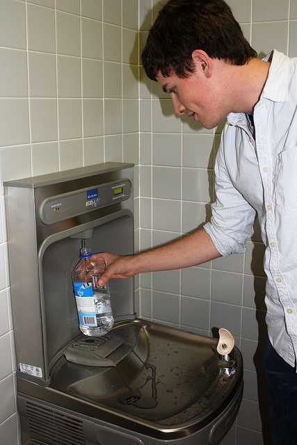 Using water bottle filling station